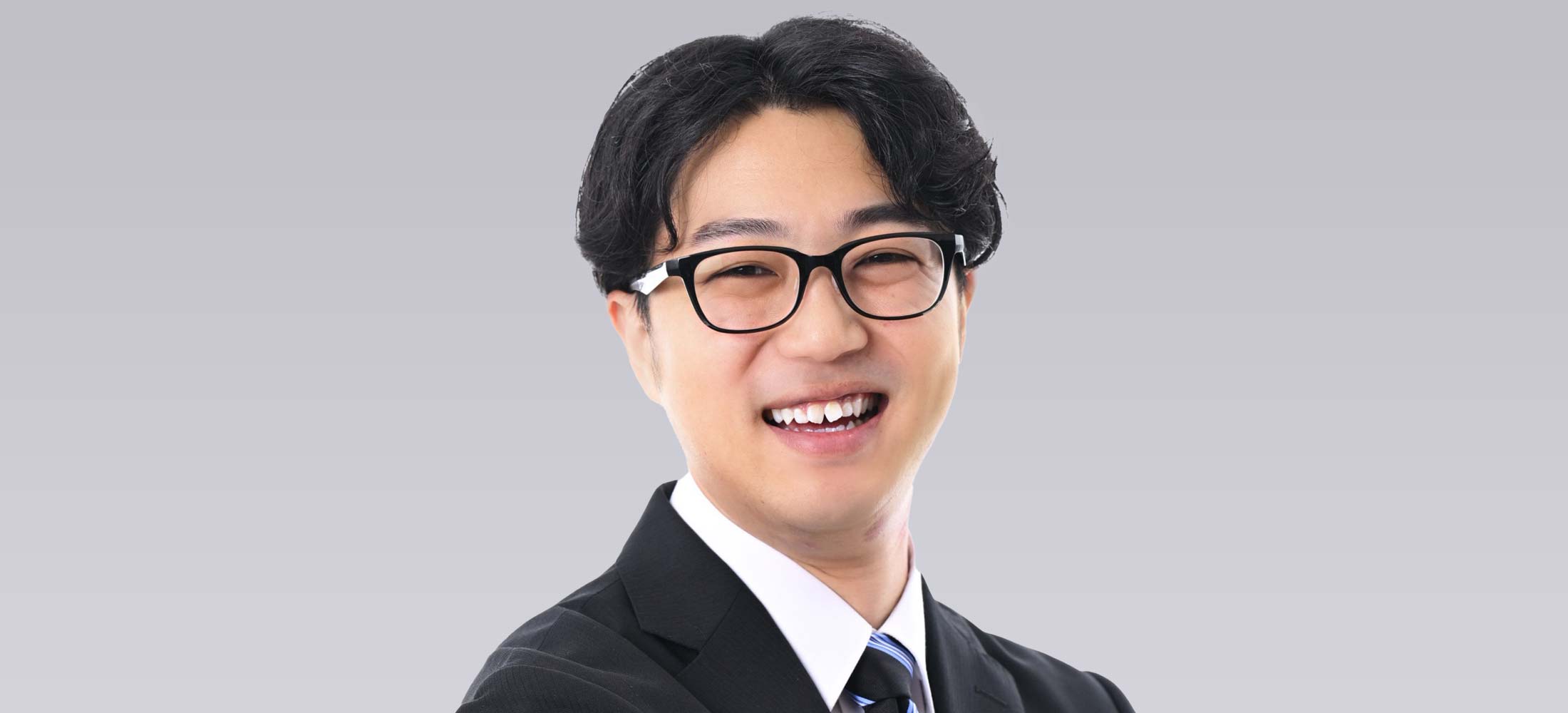 割田 祥